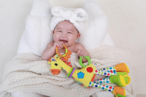 长沙怎么判断宝宝是否斜颈 长沙怎么判断宝宝是否斜颈